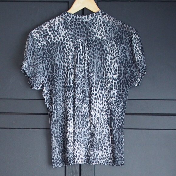 Cleo Petites | Ruffle Front Animal Print Shirt - Picture 4 of 5